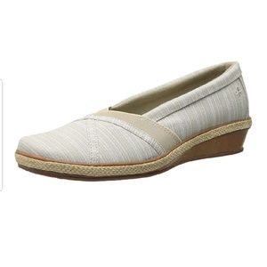 Grasshopper Misty Wedge in Stone (Espadrilles)